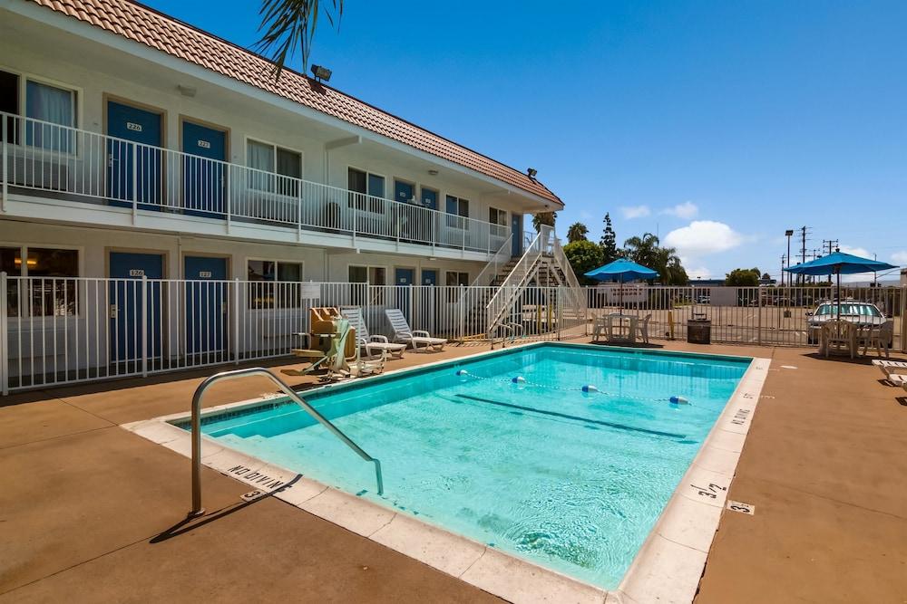 Motel 6-Sepulveda, Ca - Los Angeles - Van Nuys - North Hills מראה חיצוני תמונה